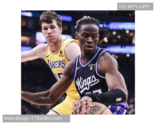 国王队与湖人队激战夏季联赛新星球员表现引人瞩目